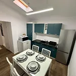 Xox Comfort Casa Curte Villa Bükreş