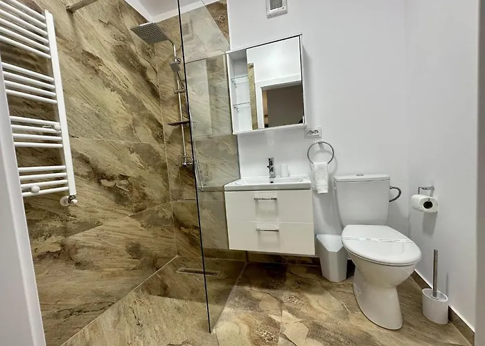 Xox Comfort Casa Curte Бухарест